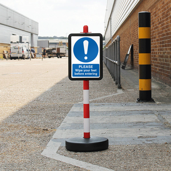 Temporary Signpost – Please Wipe Your Feet Before Entering