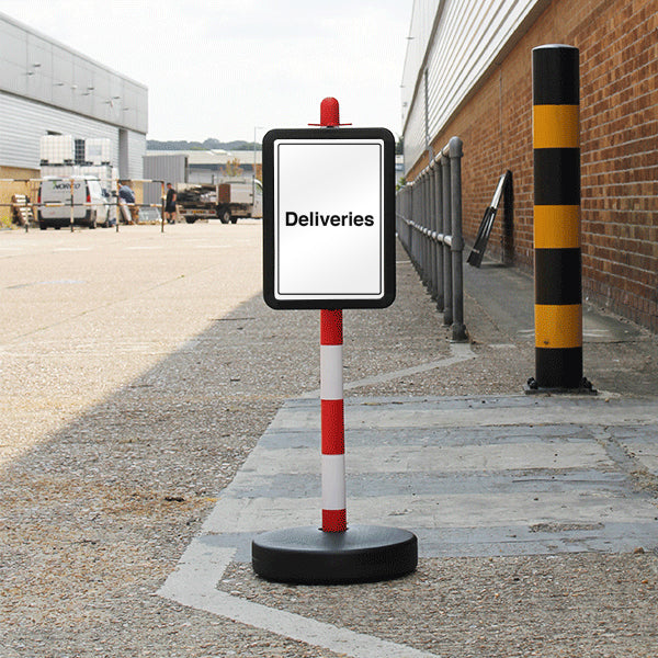 Temporary Signpost – Deliveries