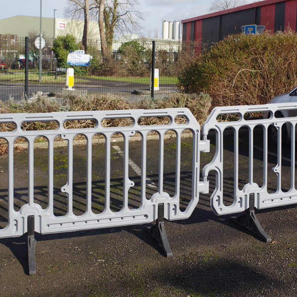 TRAFFIC-LINE Crowd Barriers – HDPE