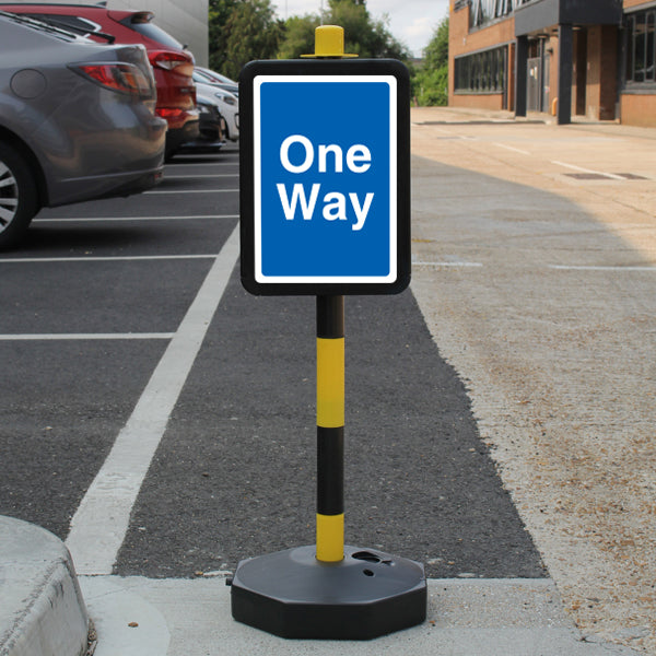 Temporary Signpost – One Way