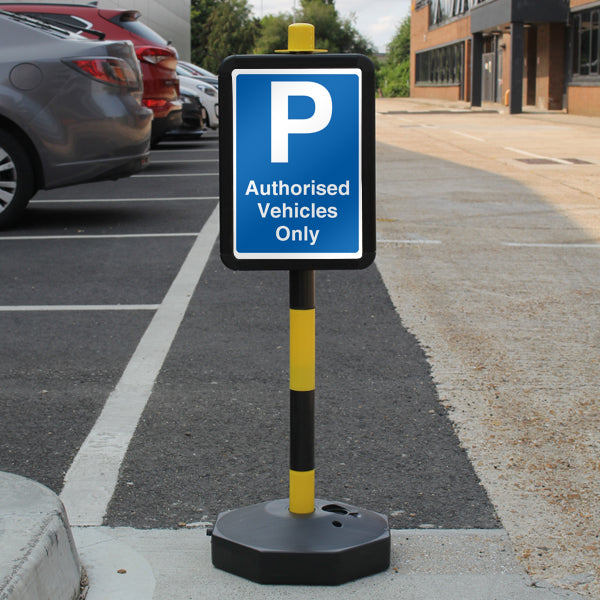 Temporary Signpost – Authorised Vehicles Only – Blue